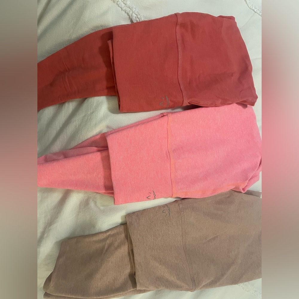 Beyond yoga leggings (3 pairs)